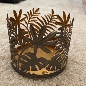 Bath and Body Works candle holder